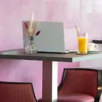 メルキュール クレルモン フェラン サントル ジュード ホテル 4*