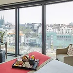 ホテル メルキュール クレルモン フェラン サントル ジュード クレルモン・フェラン