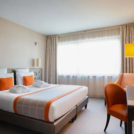 Otel Mercure Ferrand Centre Jaude 4*