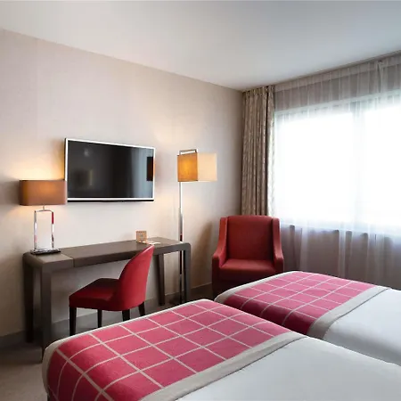 Mercure Ferrand Centre Jaude فندق 4*