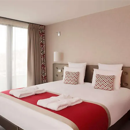 メルキュール クレルモン フェラン サントル ジュード ホテル