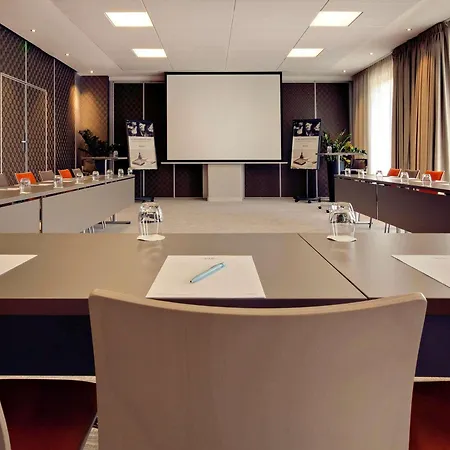 فندق Mercure Ferrand Centre Jaude 4*
