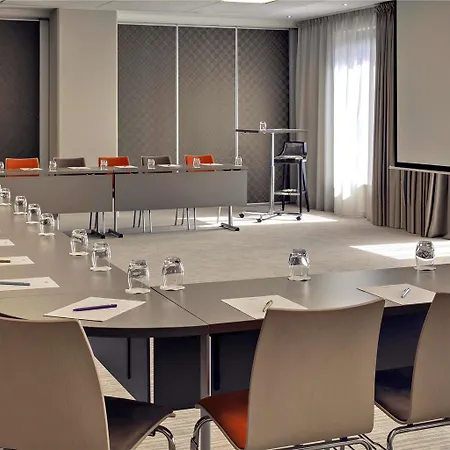 Mercure Ferrand Centre Jaude 4* كليرمونت-فيراند