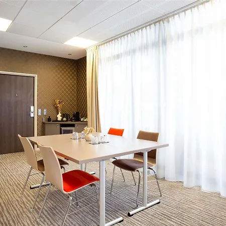 Mercure Ferrand Centre Jaude كليرمونت-فيراند